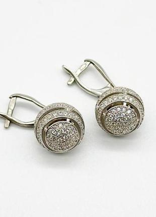 Серебряные серьги с фианитами