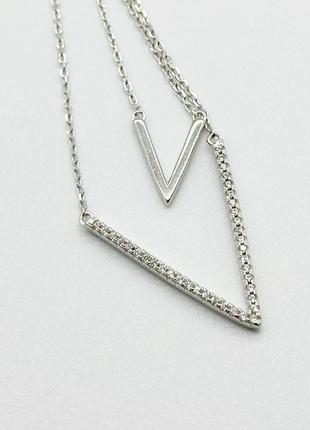 Серебряное колье со вставкой фианит