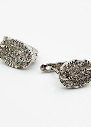 Серебряные серьги с фианитами