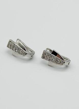 Серебряные серьги с фианитами