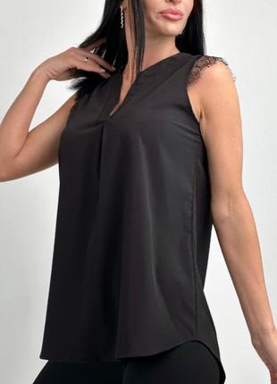 Блузка с кружевом