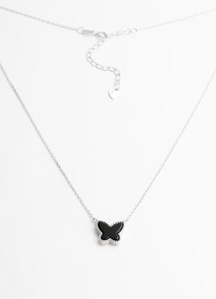 Срібне кольє покрите родієм зі вставкою онікс