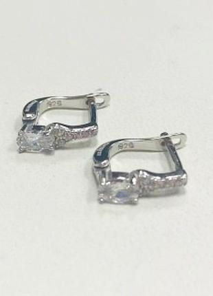 Сережки зі срібла класичні з білими фіанітами
