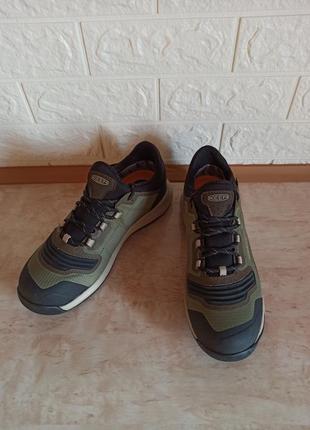 Кроссовки keen waterproof 38.5р 39р 40р2 фото