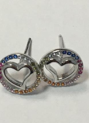 Срібні сережки пусети серця з різнокольоровими фіанітами
