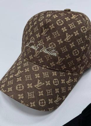 Кепка в стилі louis vuitton