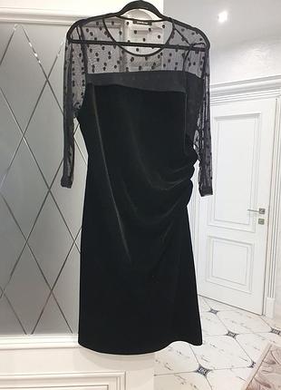 Оксамитова сукня