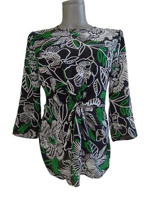 Красивая женская блуза 44-46 размер