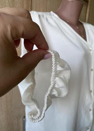 Блуза белая с широкими рукавами