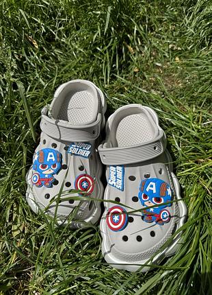 Крокси сірі 30-35 розміри.