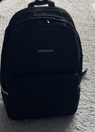 Новый,стильный,городской рюкзак унисекс tommy hilfiger