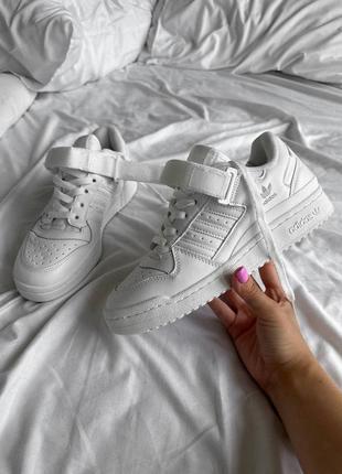 Кожаные кроссовки уценка adidas forum white new