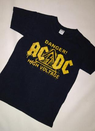 Черная футболка ac/dc danger! high voltage