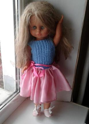 Кукла девочка винтажная с длинными волосами нюансы