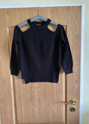 Свитер с открытыми плечами,размер xs