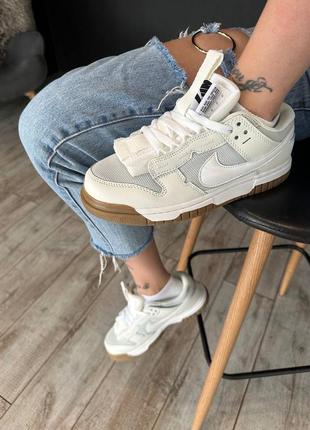 Nike dunk low jumbo white gum