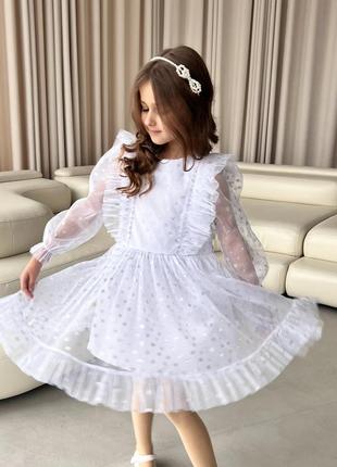 Нарядна сукня для дівчат біла