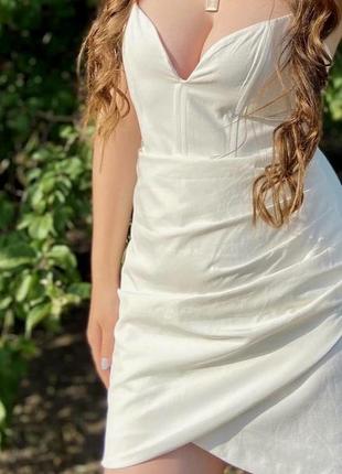 Біла міні сукня zara