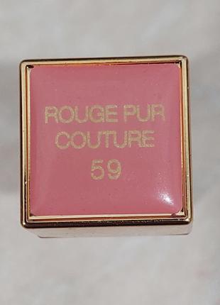 Помада для губ yves saint laurent ysl rouge pur couture #59. без коробки. сделано затемнение.