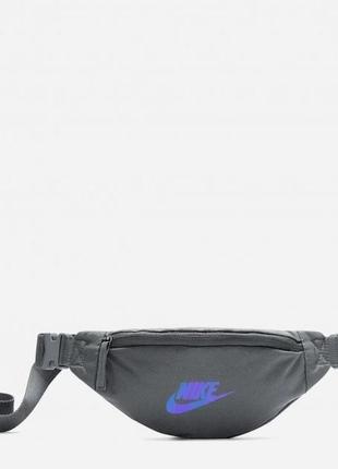 Сумка на пояс (бананка) nike nk heritage hip pack - small сіра (cv8964-084)