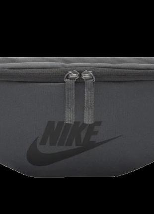 Поясная сумка (банана) nike heritage grey db0490-068