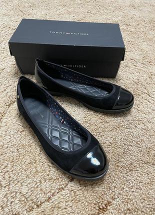 Балетки туфлі tommy hilfiger