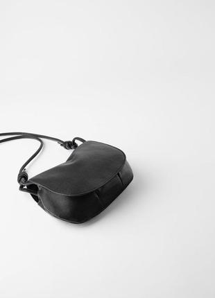 Чорна шкіряна сумка крос-боді zara • сумочка натуральна шкіра зара