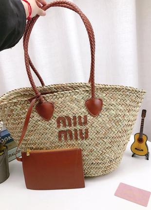 Плетена соломʼяна сумка в стилі miu miu літня сумка palmetto tote bag