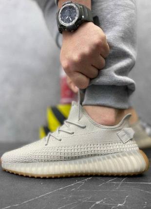 Кроссовки adidas yeezy grey