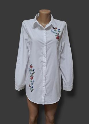 Белая рубашка с вышивкой