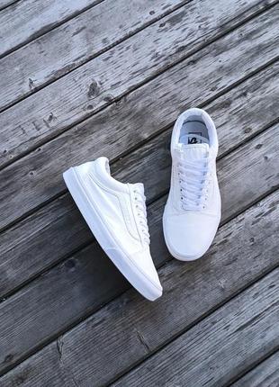 Vans. кеди vans. кеди 42,5 розмір. кеди. білі кеди.