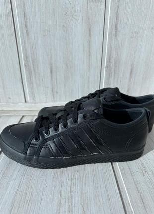 Кеди adidas.38