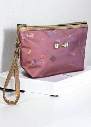 Косметичка блискуча рожева 22*14*7д ля косметики та доглядових засобів