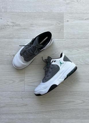 Шикарні кросівки nike air jordan 23 max aura 2 hi-top sneakers white/grey
