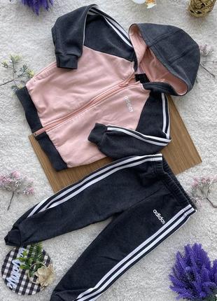 Костюм от adidas