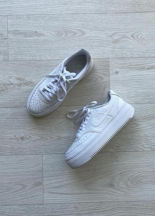 Оригінальні кросівки nike w court vision alta ltr leather sneakers white