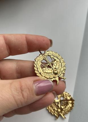 Декор для одягу золото значок кокарда петлиці