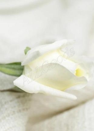 Розы искусственные 1шт белые
