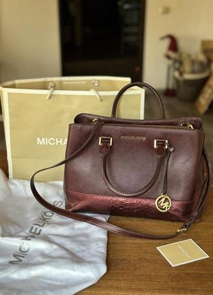 Бордова сумка через плече michael kors оригінал