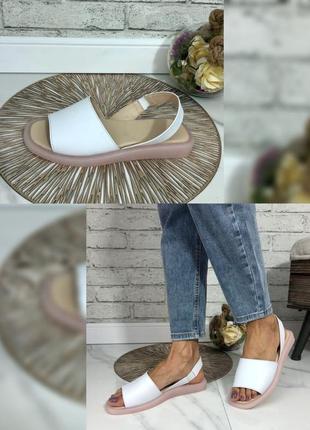 Жіночі босоніжки