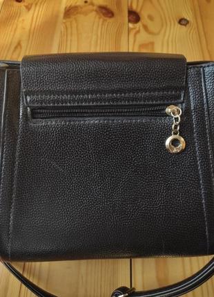 Черная сумка на плечо 3