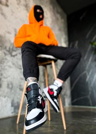 39 41 1560 nike air jordan 1 retro mid black chile red white 36 37 38 40 Sneakerhead Jordan 3 White tee 163592268
