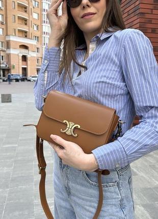 Женская сумочка из натуральной кожи производства италия