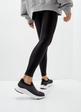 Текстильные трикотажные женские кроссовки чулки без шнурков caprice 38 размер