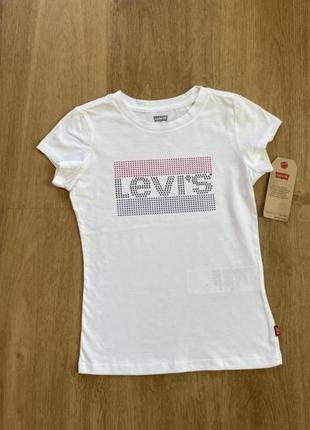 Нова футболка levi's для дівчинки 6-7 років