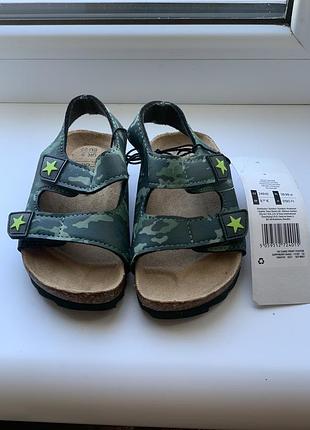 Босоножки 22 размера