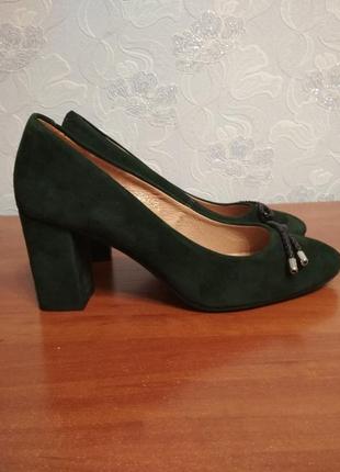 Туфли замшевые темно-зеленые