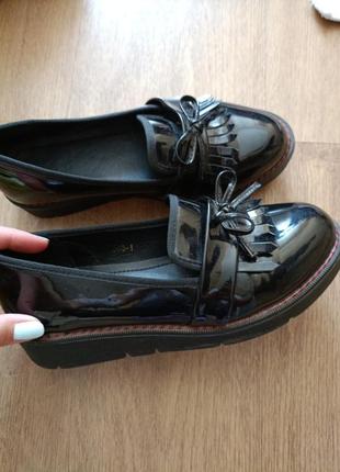 Туфли черные лаковые размер 37