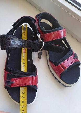 Сандалии ecco offroad 82217301466 размер 36 оригінал