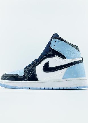 Женские кроссовки nike air jordan 1 retro high unc patent blue 36-37-39